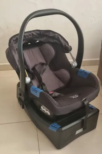 Bebe conforto com base Burigoto