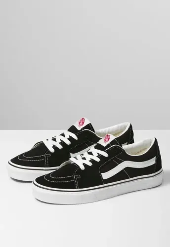 vans black version 
