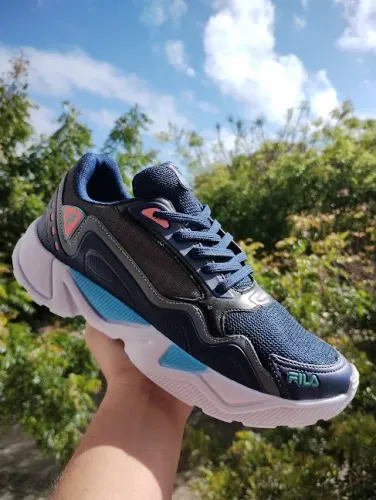 Tenis Fila Esporte Macio e confortavel