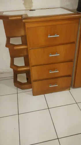Armários de madeira( vendo unidade, ver na descrição os valores)