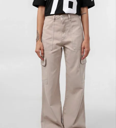 Calça Wide Leg Cargo