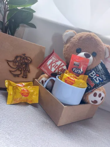 Cesta Guloseimas Box e urso.