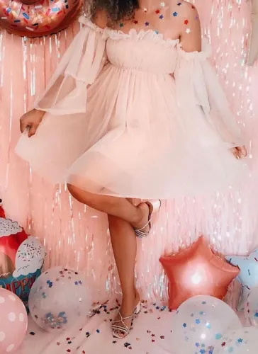 Vestido de festa nude de tule