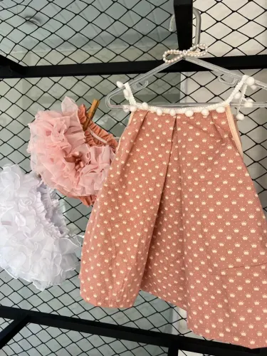 Conjunto bebê menina kit Estampado com Coroas