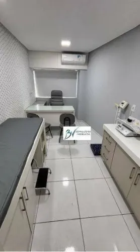 Alugo Excelente Sala Comercial 39m² no Coração da Área Médica do Recife