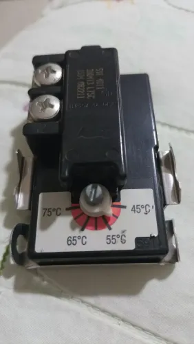 Termostato de encosto para Boiler 25A 45 a 75C Thermodisc