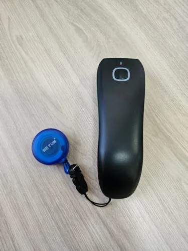 Scanner leitor de código de barras 1D sem fio Netum Goldensky GS-C740 com suporte retrátil
