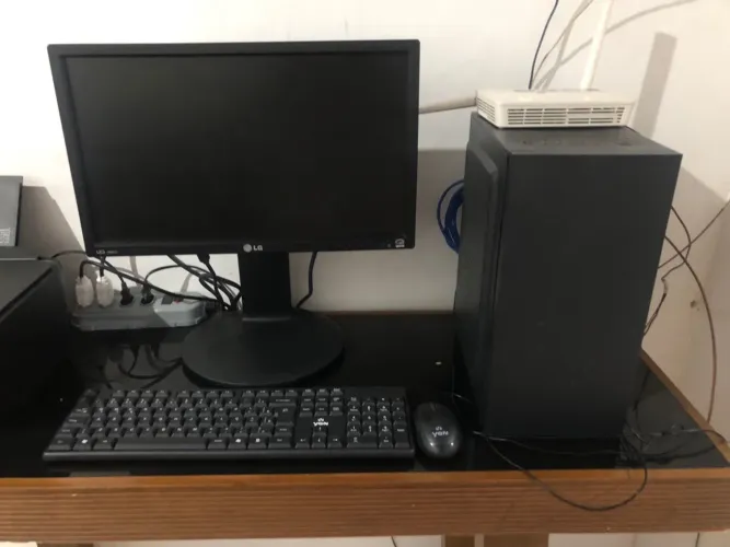 Computador Completo com Monitor LG