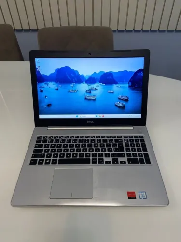 Notebook Dell Inspiron i5 8°/ SSD / Placa de vídeo / Garantia 