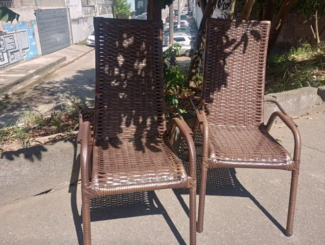 Fabricação própria de móveis artesanal