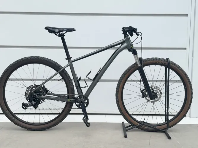 Bicicleta Cannondale Mountain Bike Trail 4