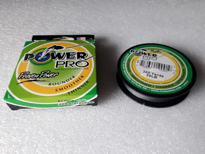 Linha multifilamento 4x Power Pro 275.00 metros cada quatro carreteis.