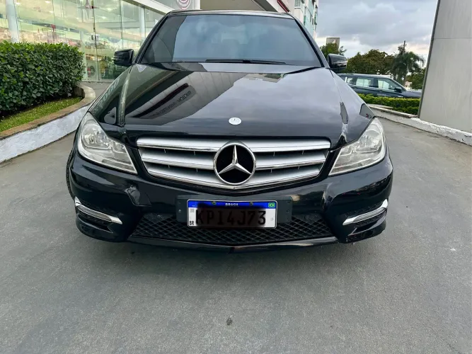 Mercedes-Benz C-180 CGI Sport 1.6 TB 16V 156cv Aut. 2013