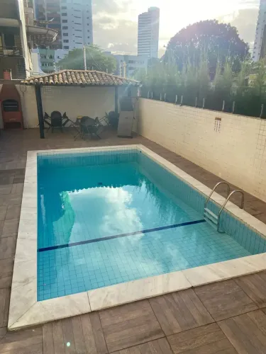 Apartamento grande mobiliado perto da praça no Aeroclube e do Shopping Manaíra