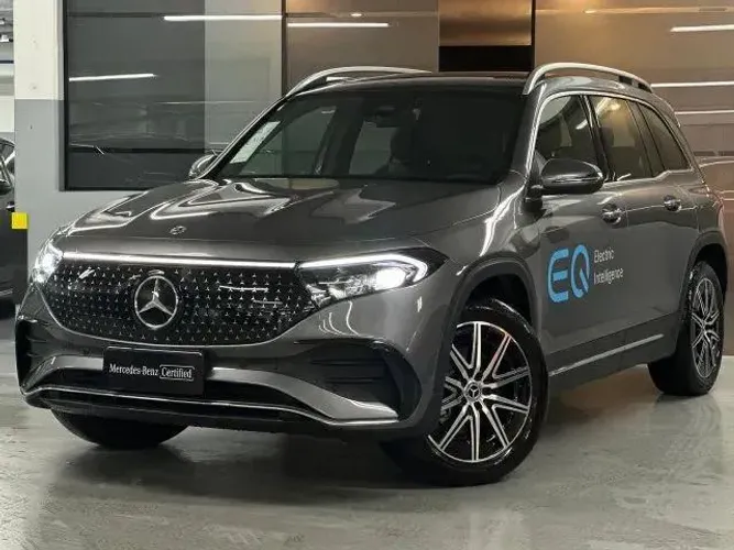 Mercedes-Benz EQB 350 350 4matic AMG Line (elétrico) 2025