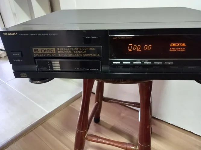CD PLAYER SHARP 6 CDS DXC3500