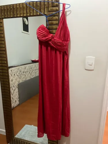 Vestido de festa longo vermelho