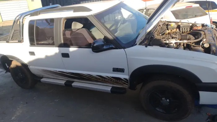 Chevrolet S10 Pick-up Rodeio 2.4 MPFI F.power CD 2011