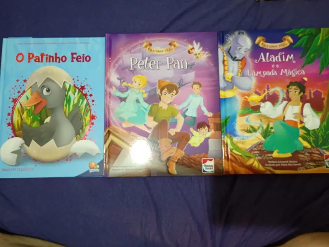 Conto de Fadas: Peter Pan, Aladin e Patinho Feio