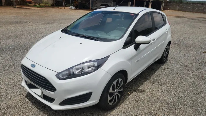 Ford Fiesta 1.5 16V Flex Mec. 5P 2015