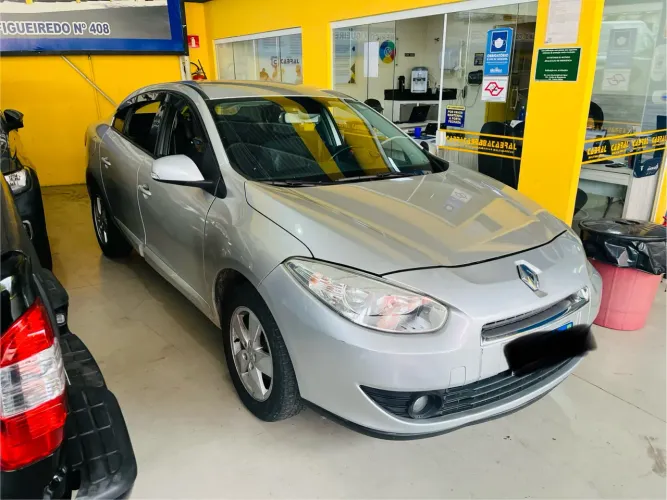 Renault Fluence Dynamique 2.0 flex ano 2014 - oportunidade 