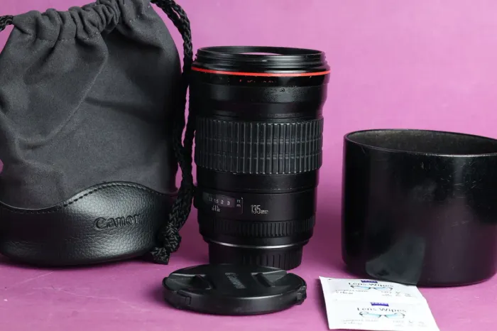Canon EF 135mm USM