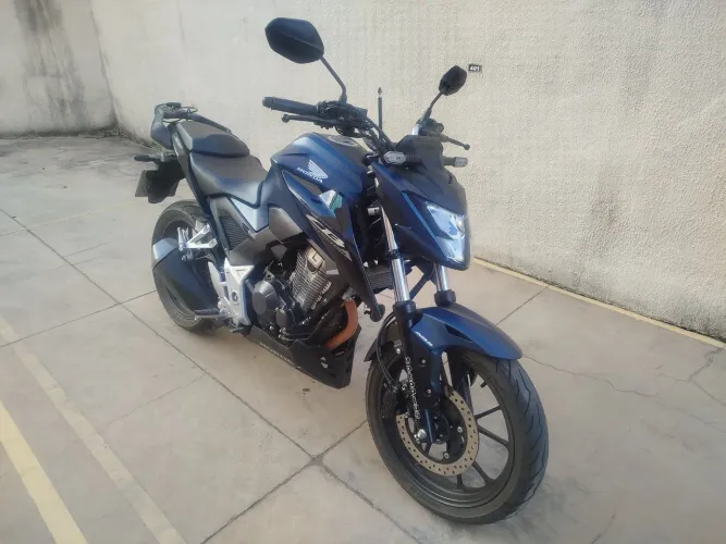 Honda CB 300F Twister 2025 ABS