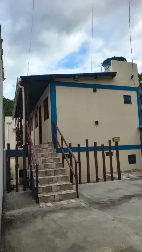 Alugo kitnet - São Jorge