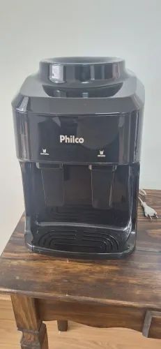 Bebedouro para galão Philco preto 127v natural e gelada