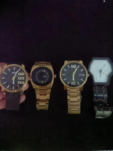 Vendo relógios originais, dois clilli beans, um xgame, um sm, ambos funciona perfeitamente