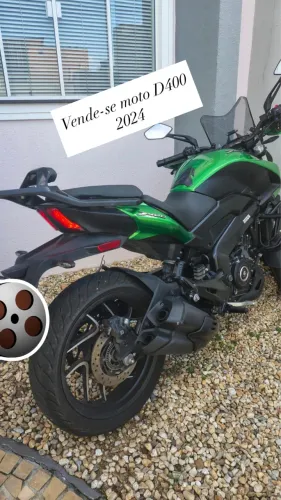 Moto seminova em estado de nova 