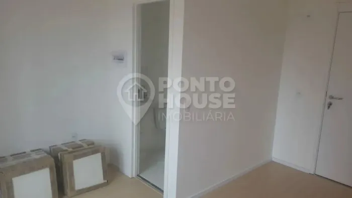 Studio à venda e locação no Jardim da Saúde, varanda, próximo à Avenida Cursino