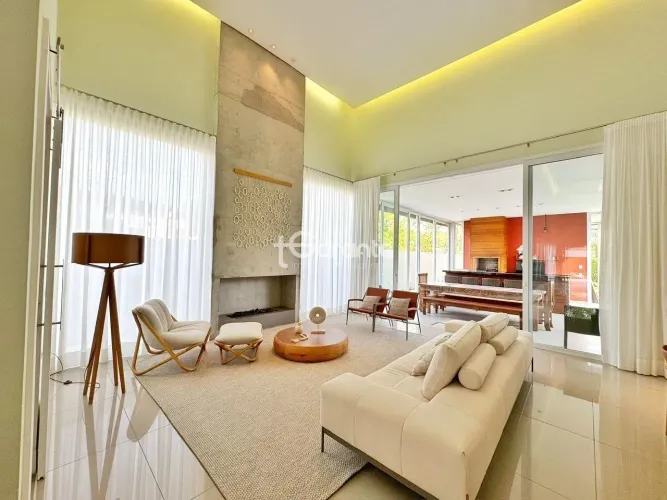 Casa de Luxo em Condomínio Exclusivo à Venda em Atibaia Casa mobiliada, Pronta pra morar.