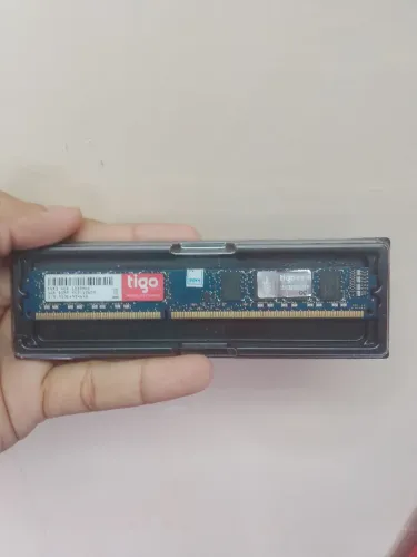 Pente de Memória RAM 4 GB DDR3 1333 MHz/Usado e em excelente estado. Entrega em todo país.