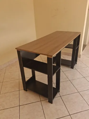 Mesa para Estudo/Escritório