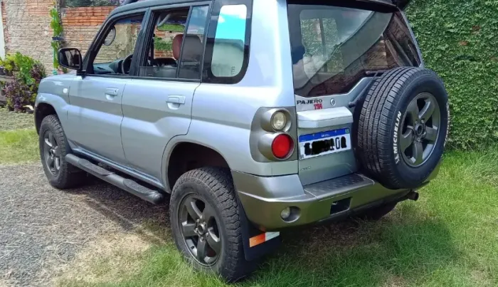 Mitsubishi Pajero TR4 2.0/ 2.0 Flex 16V 4X4 Mec. 2008