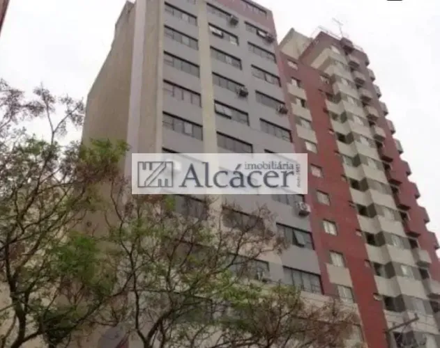 Imóvel para aluguel com 18 metros quadrados em Centro - Curitiba - PR