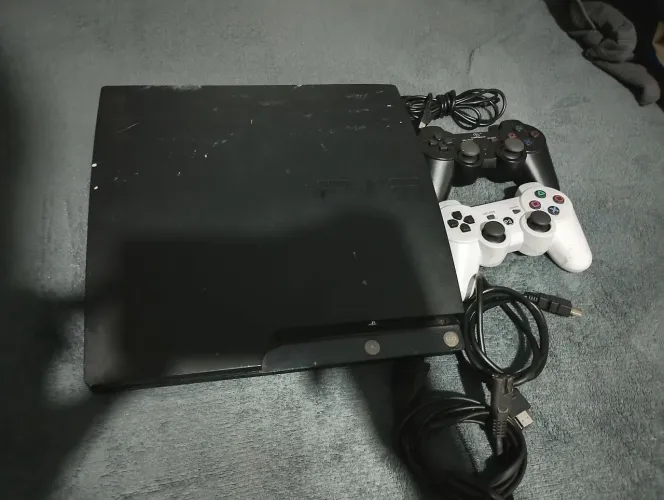 Vendo PlayStation 3 desbloqueado