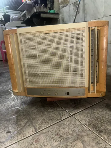 Ar de janela 7500 BTUs