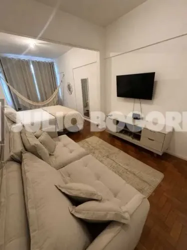 Kitnet/Conjugado : / Residencial / Copacabana