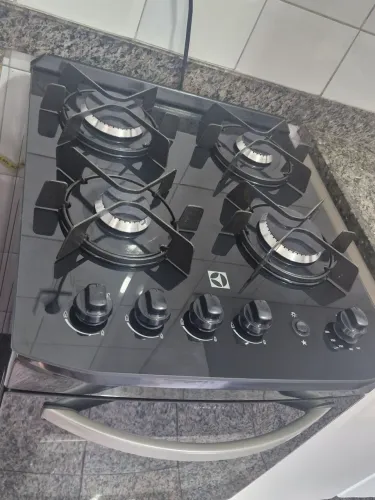 Fogão Electrolux 4 Bocas Preto - Mesa de Vidro e Acendimento Automático