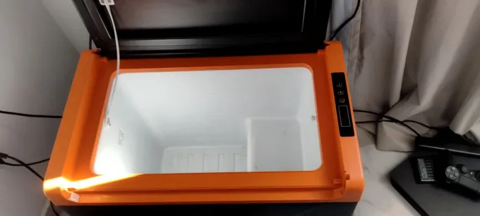 Geladeira portátil24