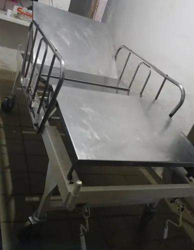 Cama hospitalar