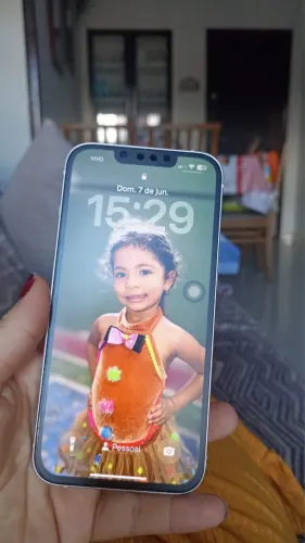 Vendo celular iPhone 13 semi novo