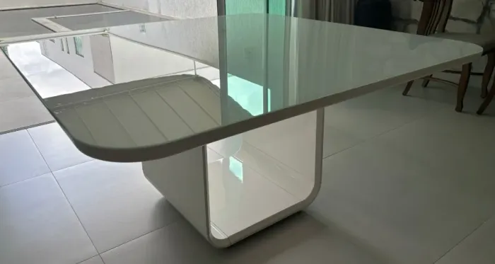 Mesa quadrada p/ 8 lugares