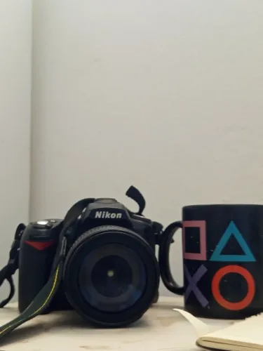 Nikon D90 + Lente 18-105mm | Apenas 10 mil disparos