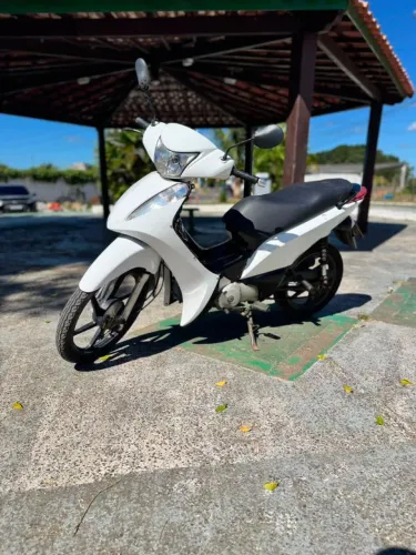Vendo biz 125 branca