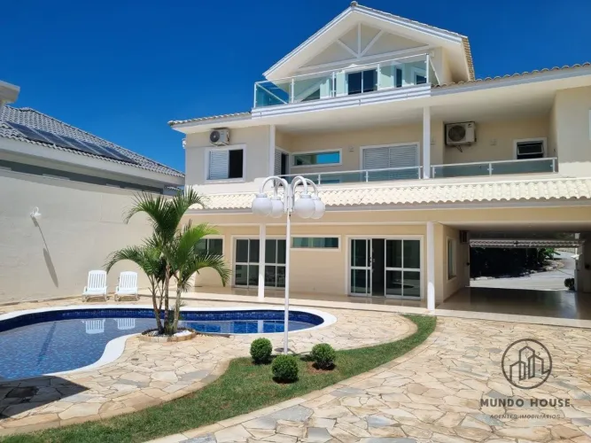 Sobrado com Sotoun, piscina e uma linda área gourmet no Jardim Ibiti do Paço.