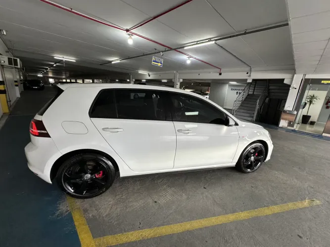 Volkswagen Golf GTI 2.0 TSI 220cv Aut. 2015
