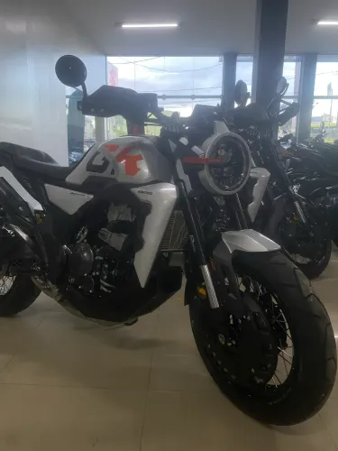 Mil reais de entrada ou sua moto de entrada